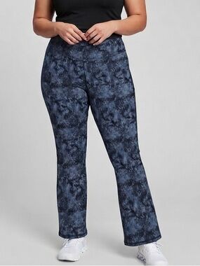 TONE IT UP Blue Marble Flare Leggings size XL